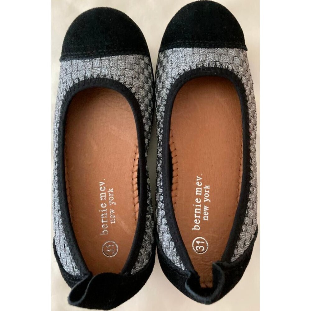 Bernie Mev Bella Me Pewter Silver GIRLS Memory Foam Ballet Flats US 13 / EU 31